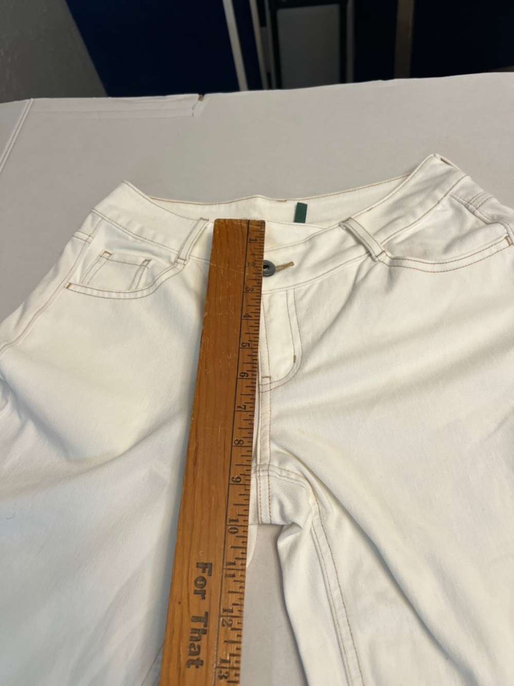 HALARA ASYMMETRIC WHITE STRETCH DENIM WIDE LEG JEANS PANTS  SIZE XS NEW - Picture 13 of 16